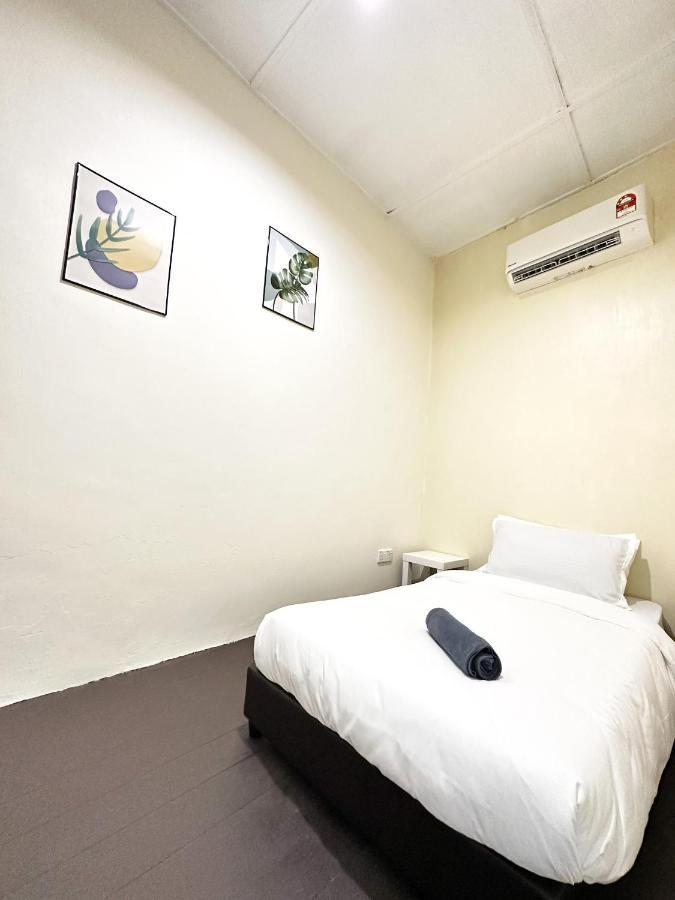 22A Hostel George Town Exterior foto